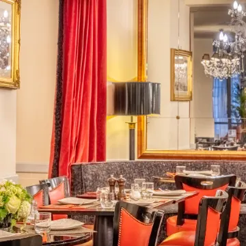 Hotel Trianon Rive Gauche Отели рядом с достопримечательностью «6-й округ: Сен-Жермен»