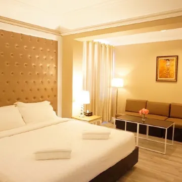 Taris Art Hotel Phrae