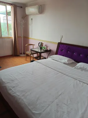 Luojiang Jinyuan Hotel