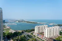 Yunhai Classic Seascape Apartment (Rizhao Wankou Lighthouse Square Store)