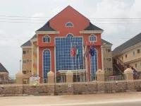 Newton Hotels Limited Hotel di Owerri