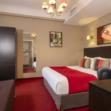 Chatillon Hotel - Paris Montparnasse Отели рядом с достопримечательностью «5-й округ: Латинский квартал»