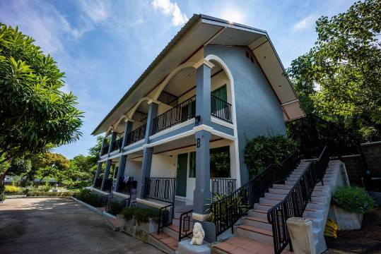 Seattle Samaesarn Resort Hotels in Sattahip