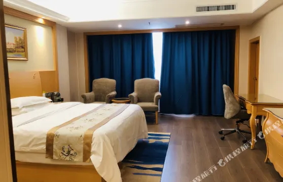 財富大酒店（博白汽車總站店）