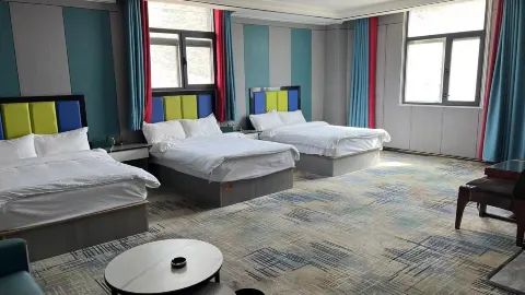 Amdo County Maola Mountain Hotel in Amdo County