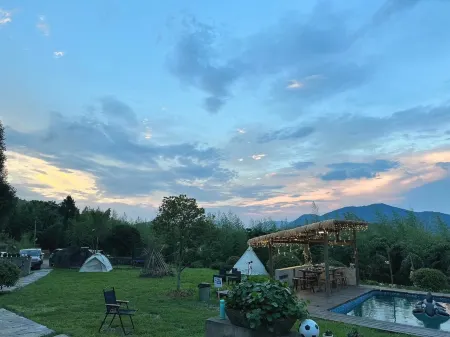 Yueguo Shanqiu Hostel Отели рядом с достопримечательностью «Taihuyuan Scenic Area»