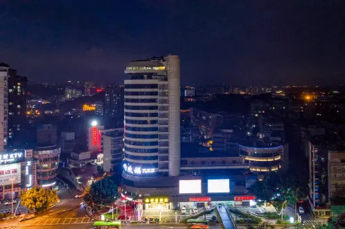 Yuch anden Hotel
