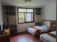 Hefeng Dumuqiao Farmhouse