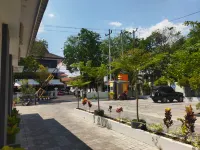 Hotel Karunia PKPRI