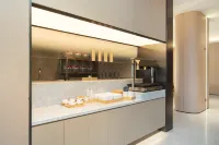 JI Hotel - Breakfast