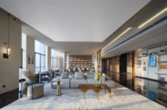 洛陽王府井王城公園地鐵站亞朵X飯店