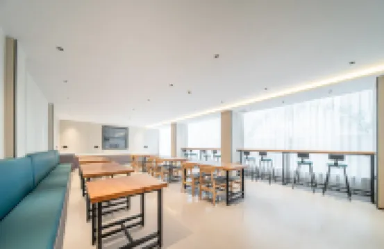 โรงแรมบูเชอ เขายันตัง โรงแรมในเยว่ชิง