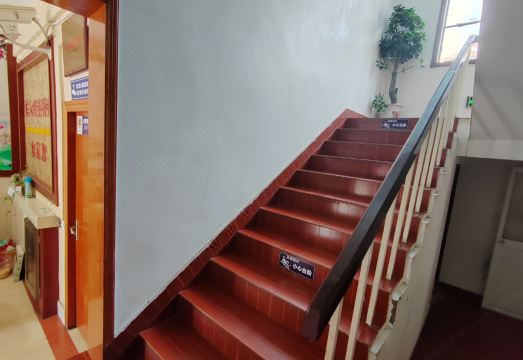 1. 동대가 호텔（창..