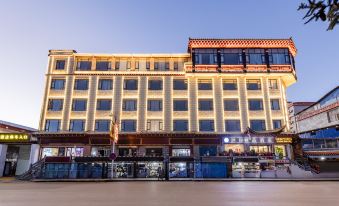 Shangri-La InterContinental Boutique Hotel