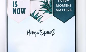 10. HangoutS..