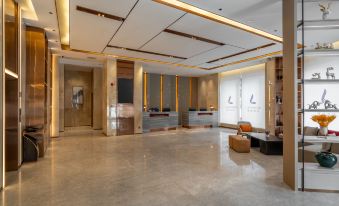 Lavande Hotel(Shangri-La Dukezong Ancient City Branch)