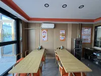 Metropolitan Garden Hotel (South Railway Station Friendly Times Square Branch)