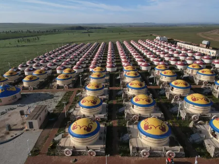 Xilamuren Grassland Tourism Resort Отели рядом с достопримечательностью «Xilamuren Prairie»