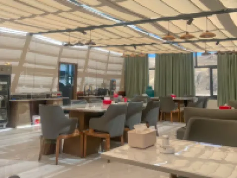 Eurocon Oxygen Hotel Hotels in Tingri