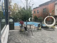 Qingyun Guesthouse - مسبح