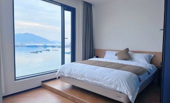 Yuehai Shishe Homestay