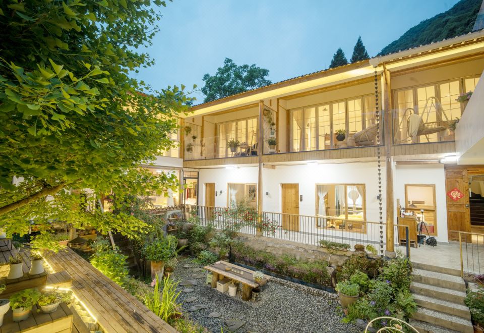 hotel overview picture