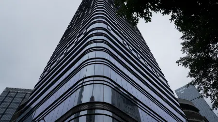 LUMINA  HOTEL Отели рядом с достопримечательностью «Chongqing University of Education»