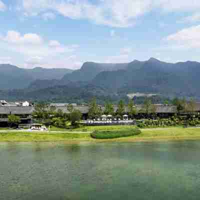 峨眉山高橋裡溯溪·麓谷飯店 Hotel Exterior