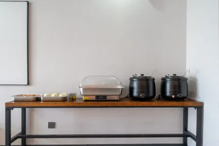 Dayin Art Film Stay Hotel (Dingzhou Wanda) Отели рядом со станцией Dingzhou Railway Station