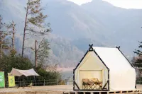 Shengzhou Xiangrui Xiyin Moon Lake RV Campground