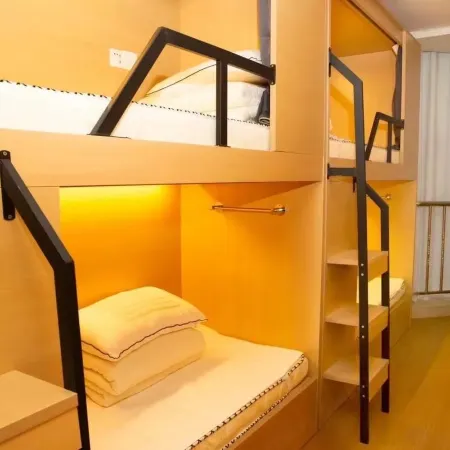 Xiaoju Qipao Hostel