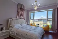 Mr. White Rabbit Guesthouse