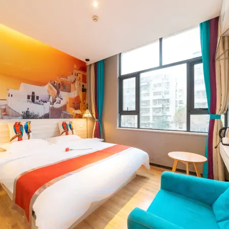 Aichao Meisu Hotel (Zhengzhou Zijinshan road Longhai East Road subway station store) Отели рядом с достопримечательностью «Начальная школа иностранных языков, Хуйцзэнь, Гуанчжоу»