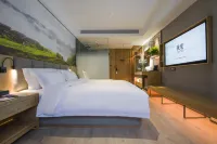 TRUE GO Hotel (Shenzhen Convention & Exhibition Center Gangxia Subway Station)