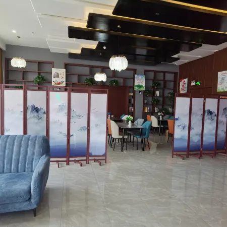 Mushang film Hotel