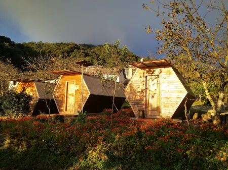 Fengchaoyizhan Отели в г. Наньцзян