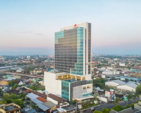 Swiss-Belhotel Solo Hotels in Surakarta