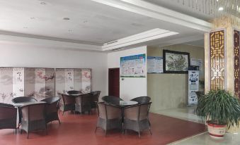德兴铜都花园酒店 - Housity