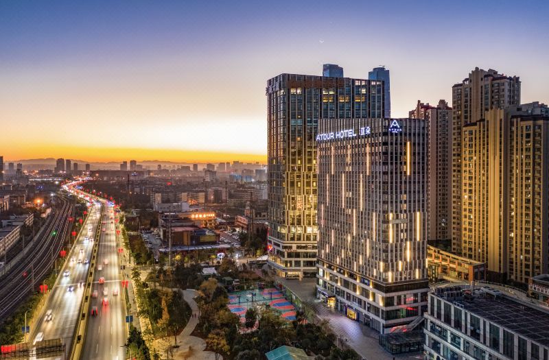 Atour Hotel Kunming Xishan Wanda Plaza Railway Station