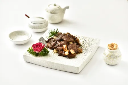 Qiletang Hot Spring Hotel Отели рядом с достопримечательностью «Er Yan Temple»