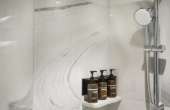 粵海華美灣際酒店