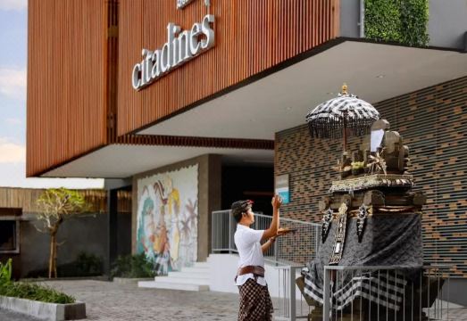 시타딘 베라와 비치 발리