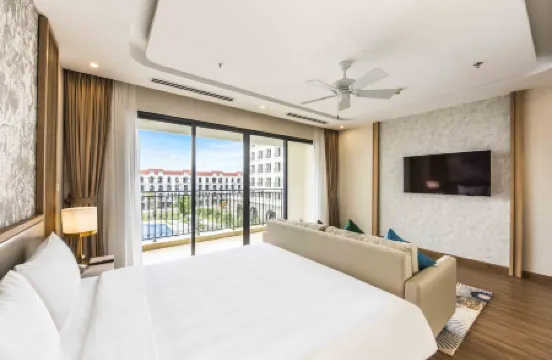 Vinholidays Fiesta Phu Quoc Отели рядом с достопримечательностью «Grand World Phu Quoc»