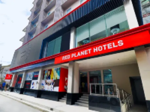 Red Planet Manila Bay Hotels near Rizal Park