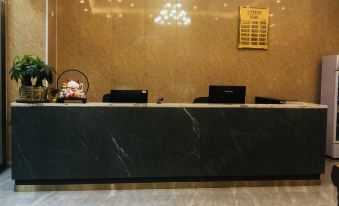 Gaozhou Shell Business Hotel - Housity