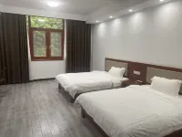 Hollywood Inn
