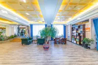 Friendship Peak Hotel