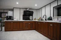 Shu Yi Shu Er B&B（Dalian Nanshan Road Shop）