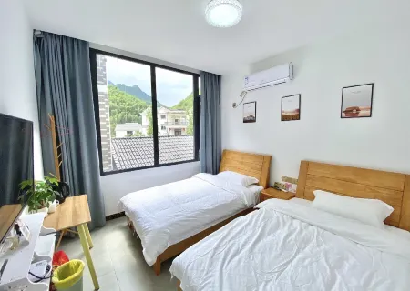 Zou'an Meet Xiaoyuan Homestay Отели рядом с достопримечательностью «Qiandao Lake Longchuan Bay»