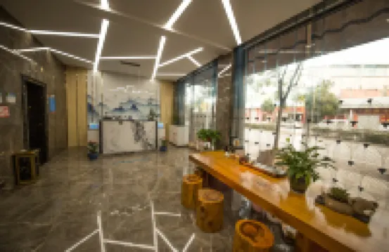 Yuxi Changyuan Hotel